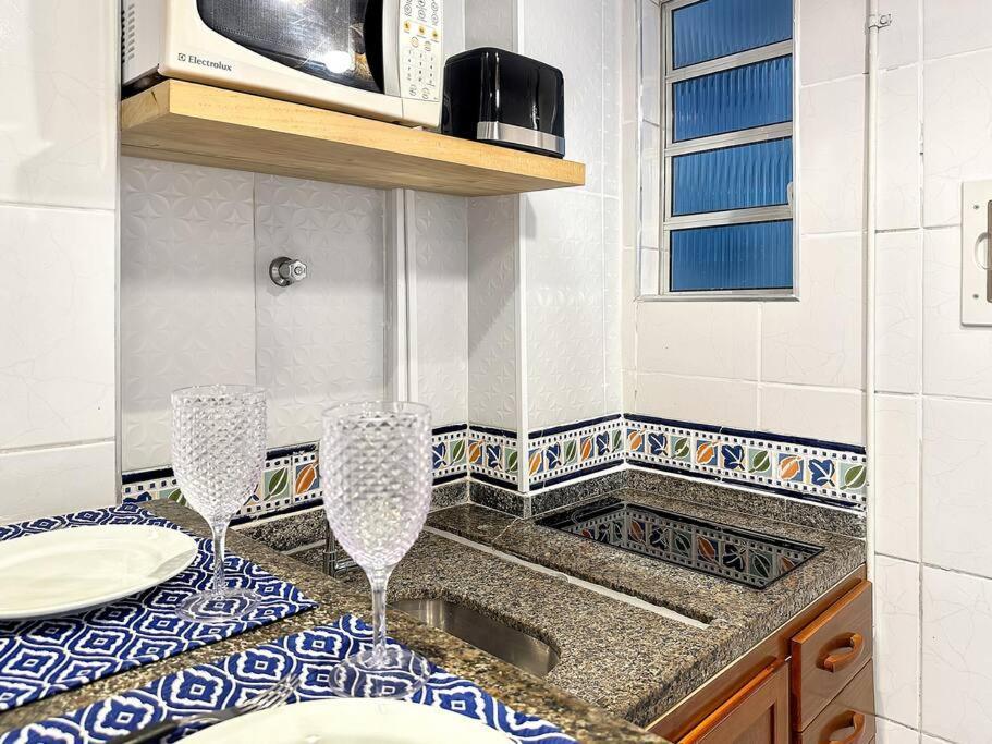Facing The Sea Ac Basilica Embare Bars&Restaurants Apartment Сантос Екстериор снимка